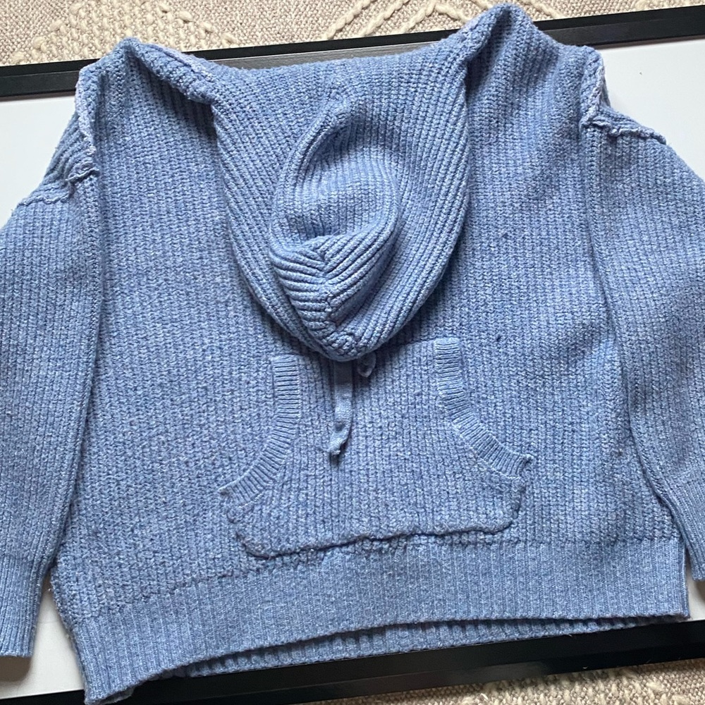 ~Women’s Sweater from American Eagle Size: L